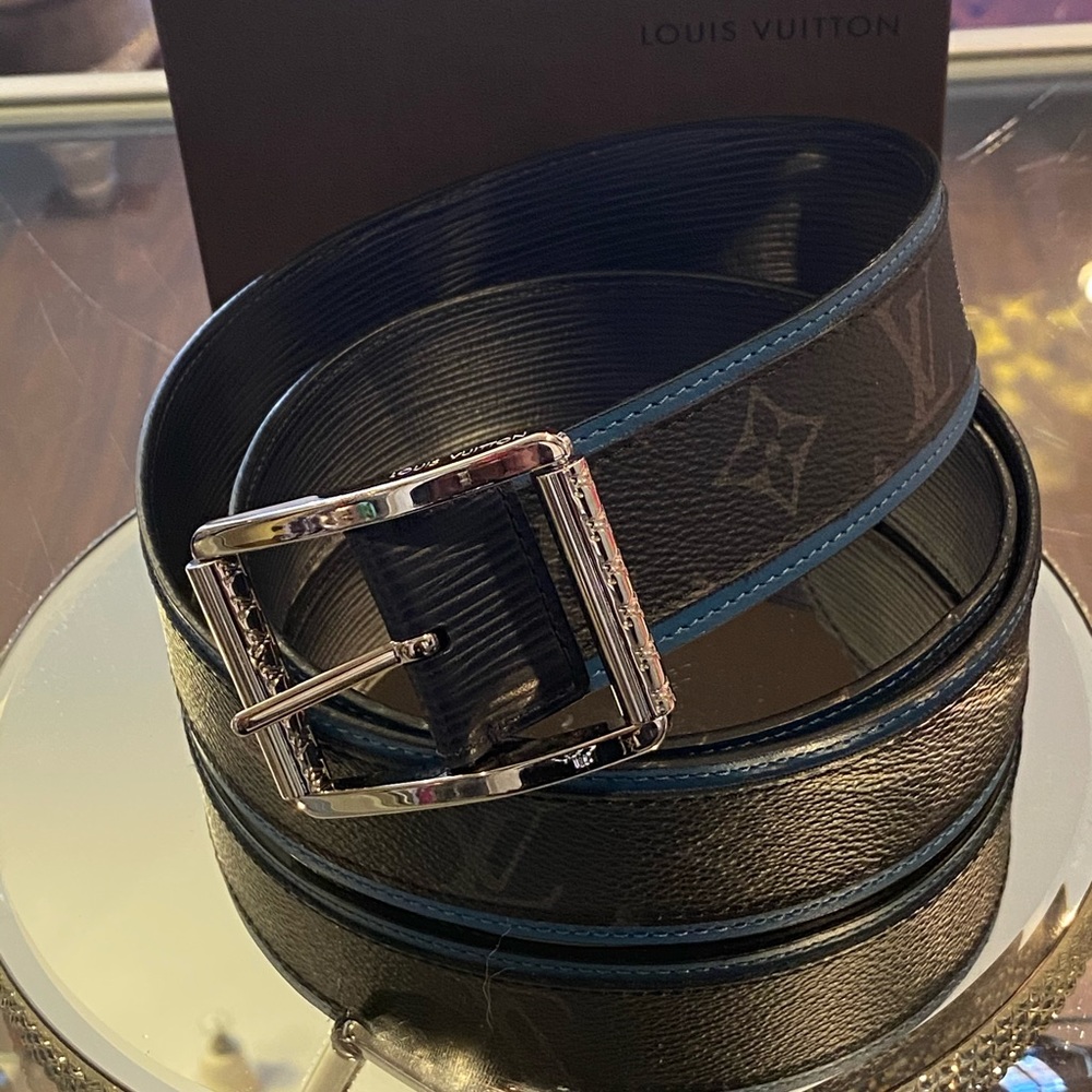 Louis Vuitton belt